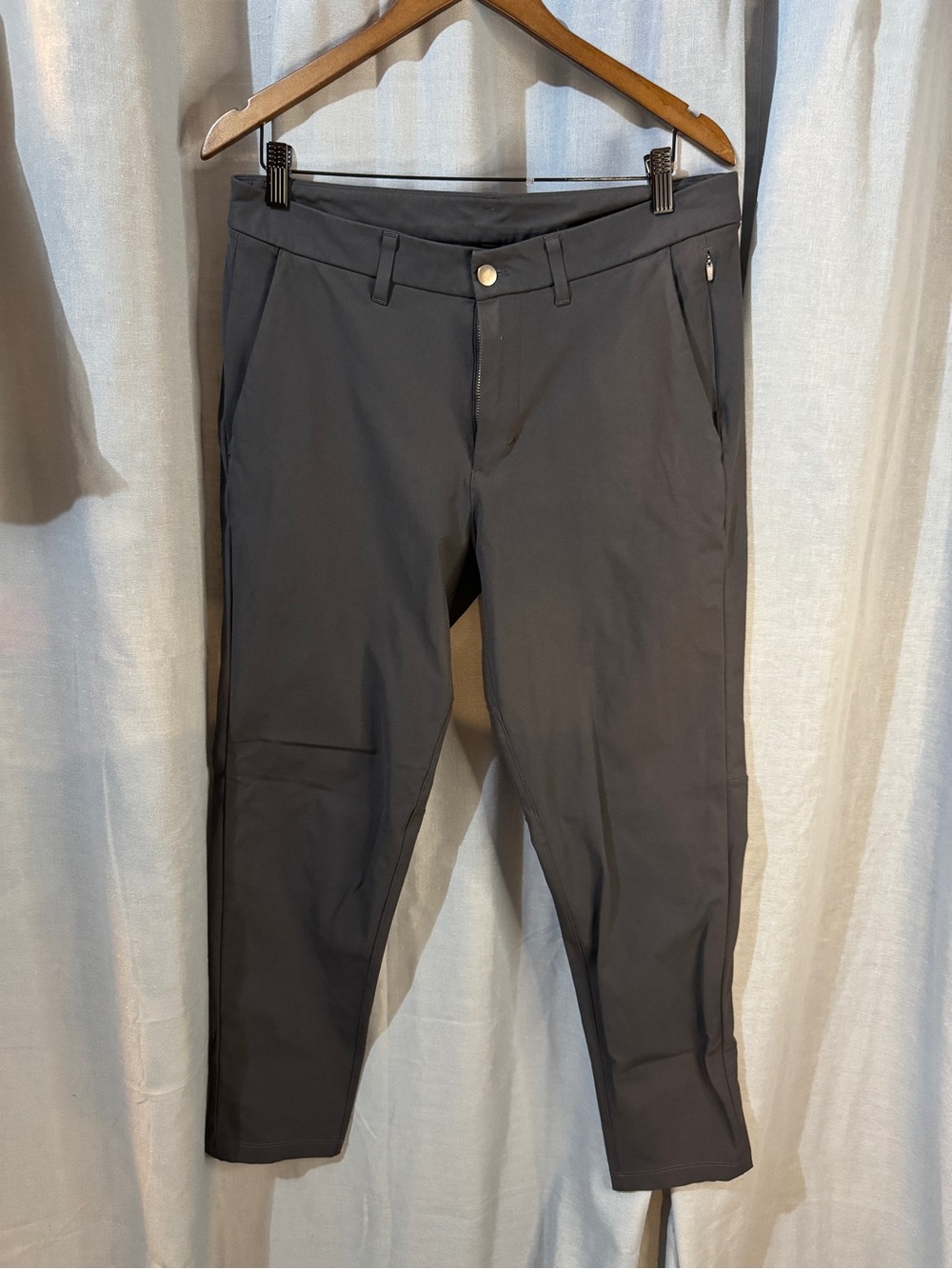 Lululemon Men's Black Performance Stretch Pants